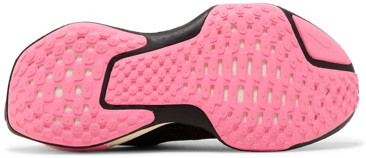 Nike Wmns ZoomX Invincible 3 Earth Pink Spell