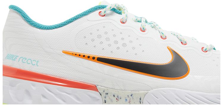 Nike Alpha Huarache Elite 3 Low White Infrared Volt