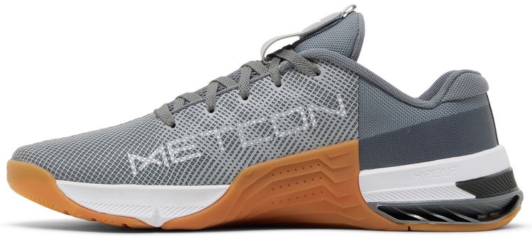 Nike Metcon 8 Smoke Grey Gum