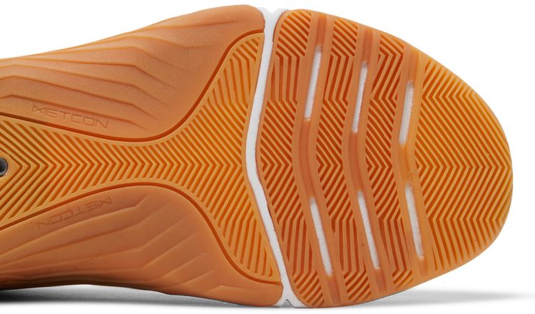 Nike Metcon 8 Smoke Grey Gum