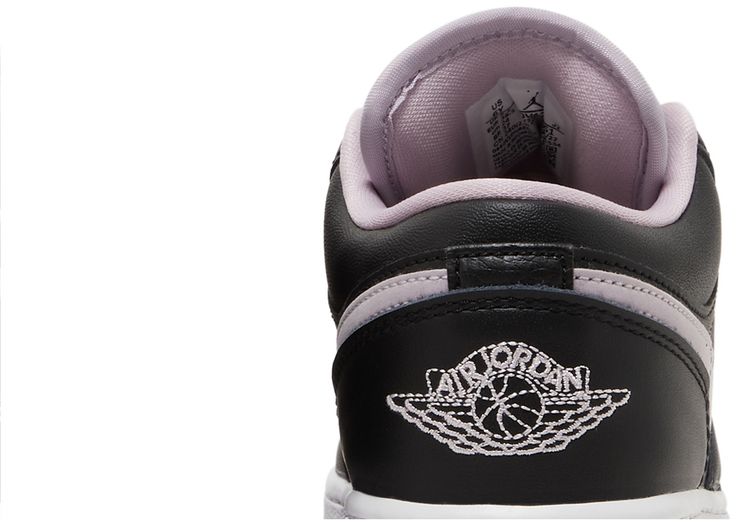 Air Jordan 1 Low SE GS Black Iced Lilac