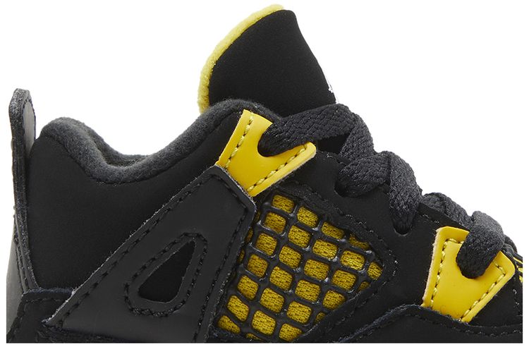 Air Jordan 4 Retro TD Thunder 2023