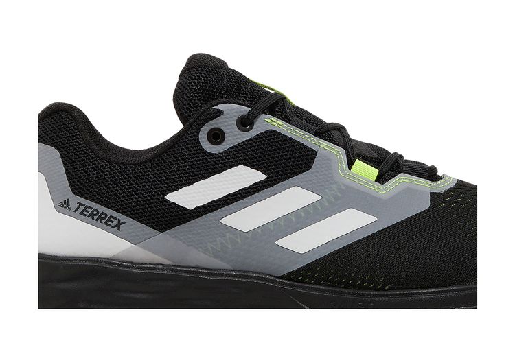 Buy Adidas Terrex Two Flow Trail  display picture 1