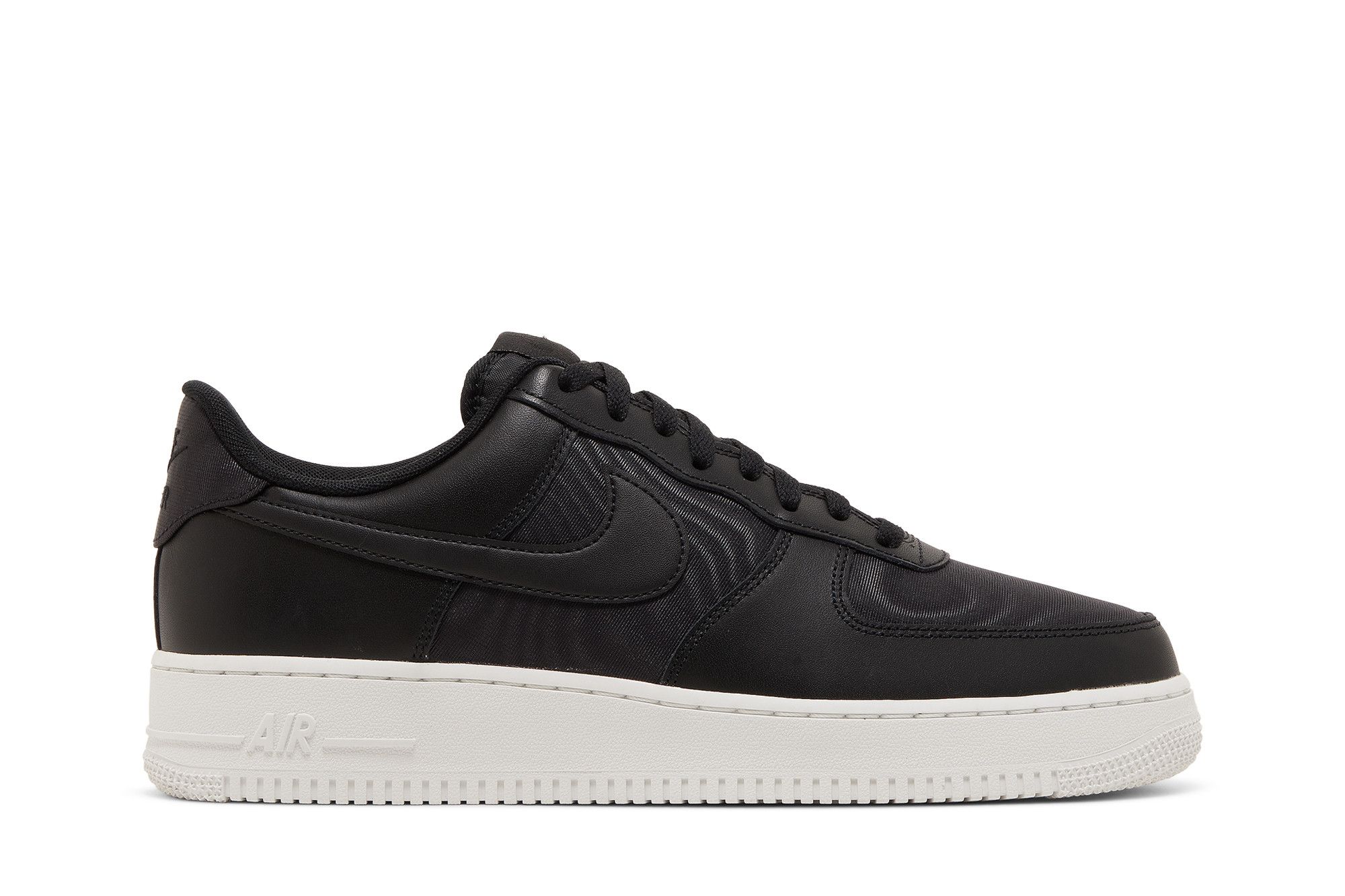 Size 10.0 Air Force 1 Low 07 SE Black Nylon