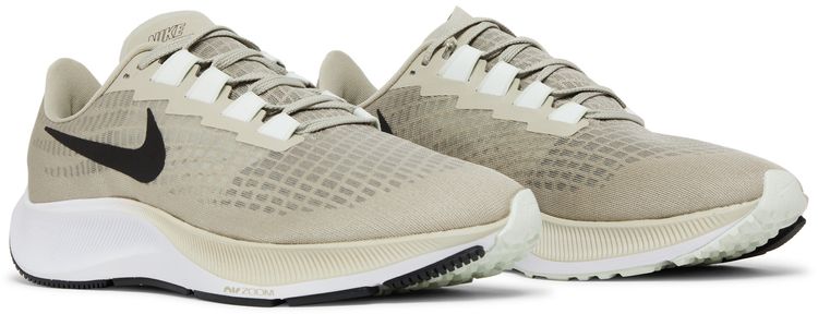 Nike Air Zoom Pegasus 37 Stone