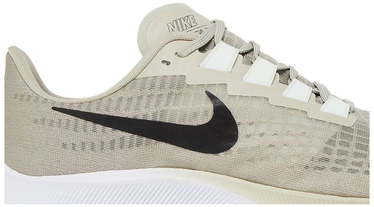 Nike Air Zoom Pegasus 37 Stone