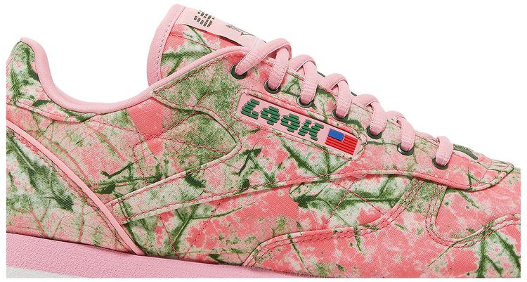 LQQK Studios x Reebok Classic Leather Leaf Camo   Bubble Gum
