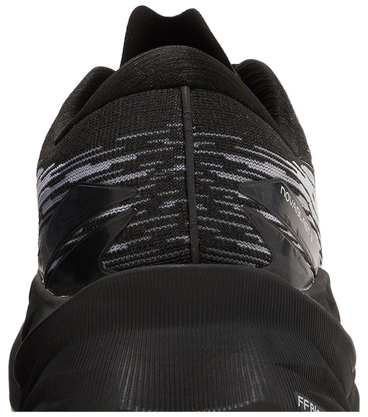 Asics Novablast 3 Black White