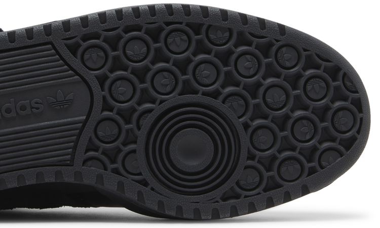 Adidas Forum Low Triple Black