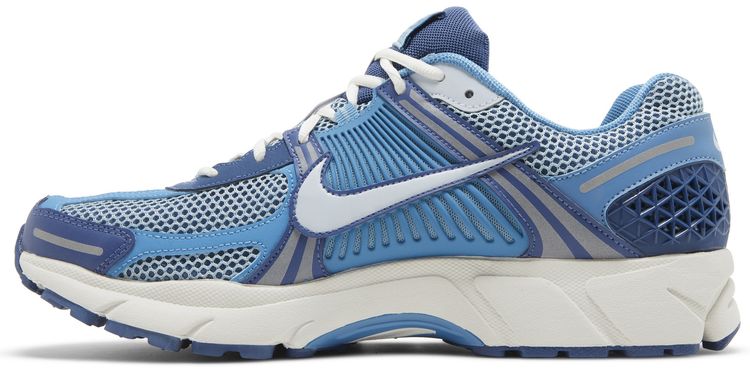 Air Zoom Vomero 5 Worn Blue