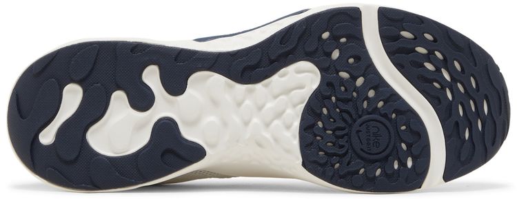 Nike Renew Retaliation TR 3 Summit White Obsidian