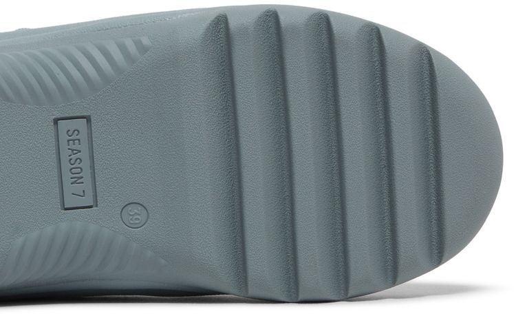 Yeezy Wmns Season 7 Desert Boot House Blue
