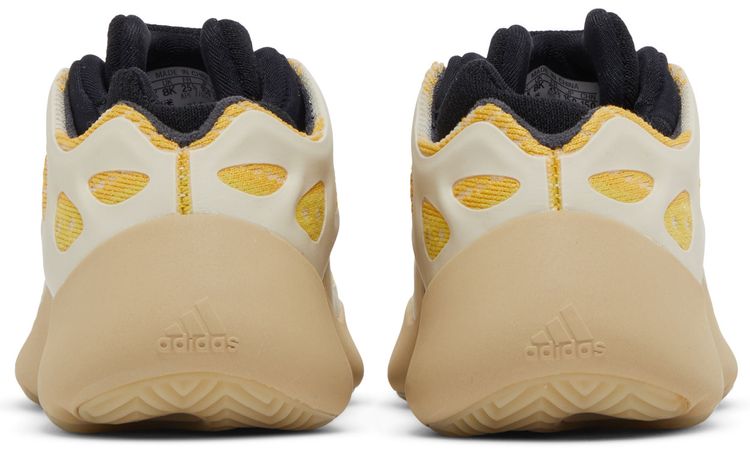 Yeezy 700 V3 Infants Safflower