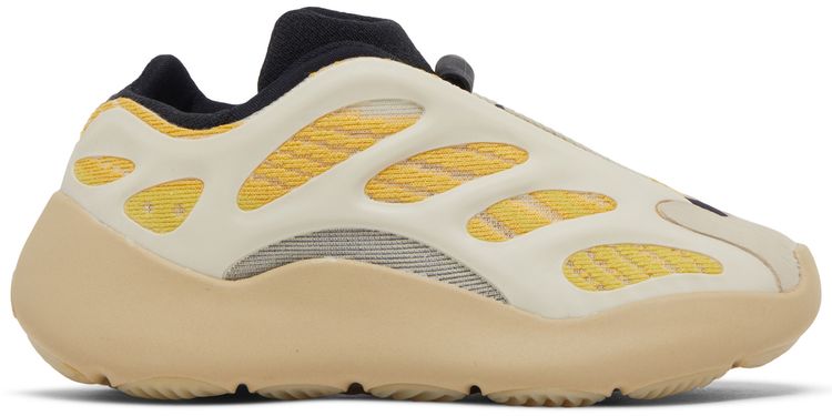 Yeezy 700 V3 Infants Safflower