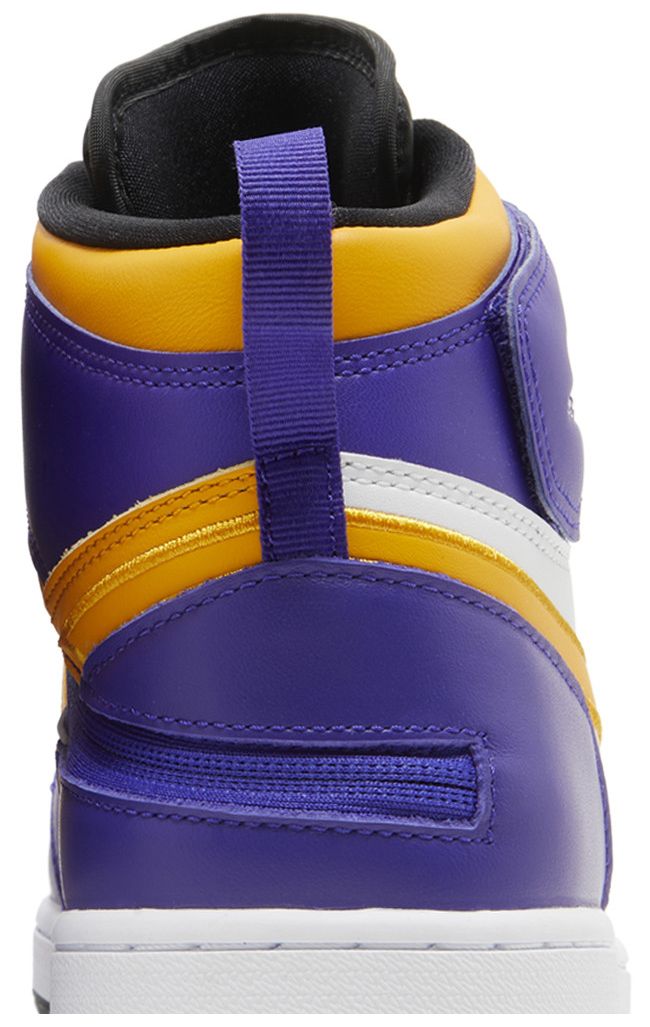 Air Jordan 1 High FlyEase Lakers