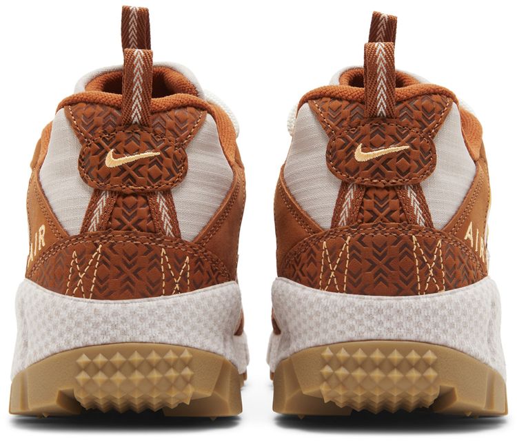 Future Movement x Nike Air Humara Dark Russet