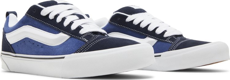 Knu Skool Navy White