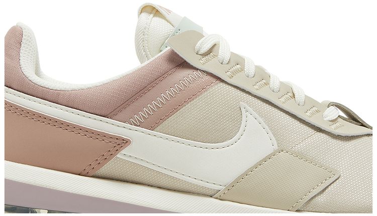 Wmns Air Max Pre Day Rattan Rose Whisper