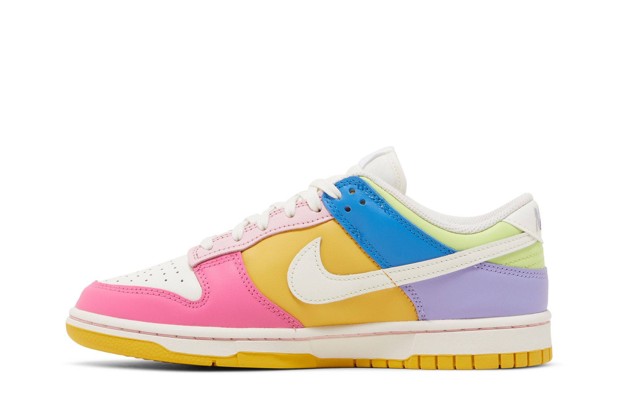 Nike dunks multicolor top