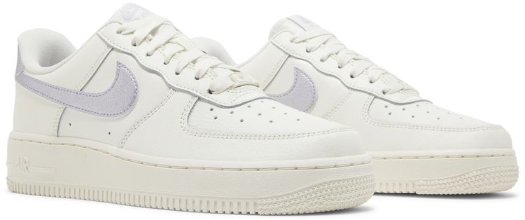 Nike Wmns Air Force 1 Low Sail Oxygen Purple
