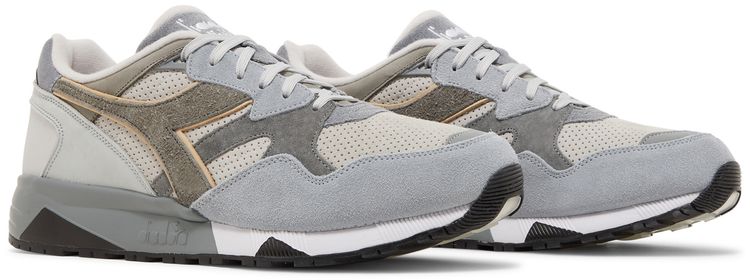 Details Matter x N9002 The Traveler
