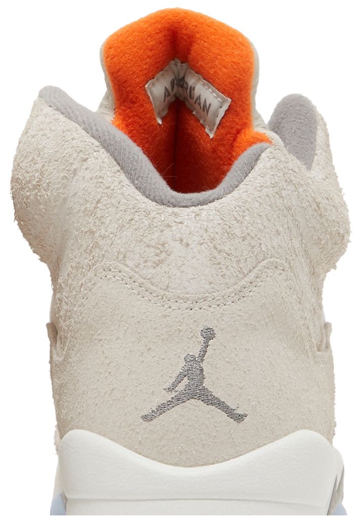 Air Jordan 5 Retro SE Craft GS Light Orewood Brown