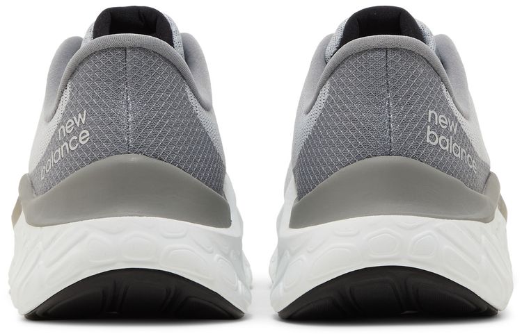 New Balance Fresh Foam X Kaiha Road 2E Wide Light Aluminum