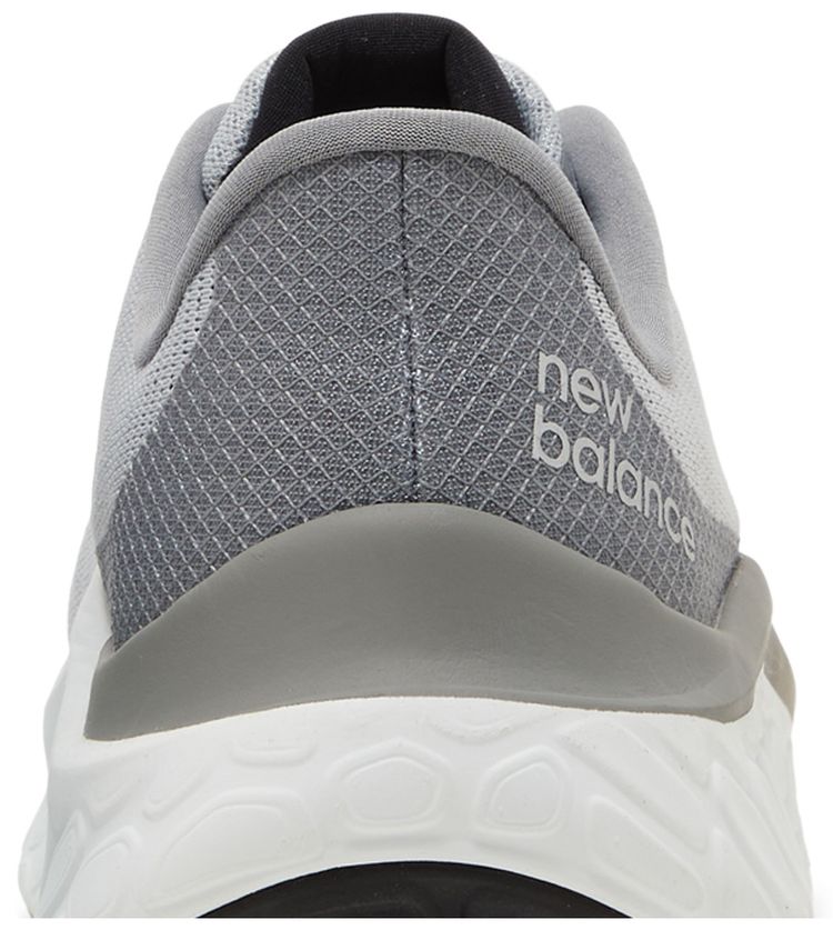 New Balance Fresh Foam X Kaiha Road 2E Wide Light Aluminum