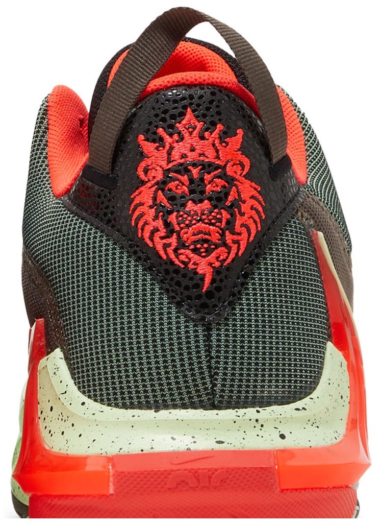 Nike LeBron Witness 7 Bright Crimson Alligator