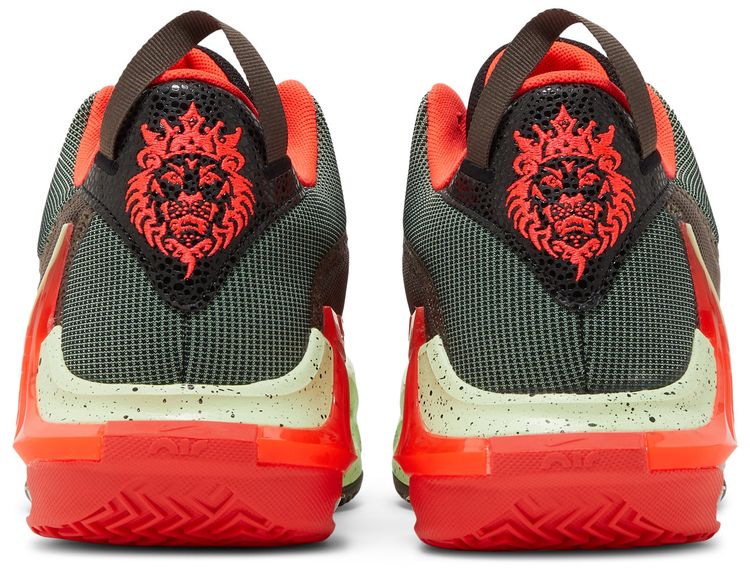 Nike LeBron Witness 7 Bright Crimson Alligator