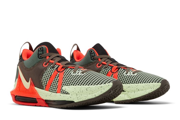 Nike LeBron Witness VII 7 Sneaker Men\'s 11 Bright Crimson Alligator DM1123-001 s-l400.jpg main image 4