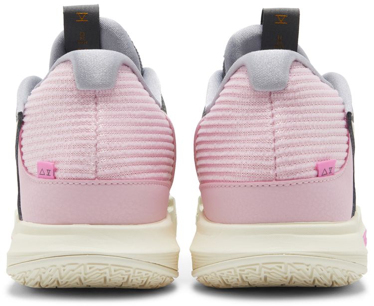 Nike Kyrie Low 5 Preservation