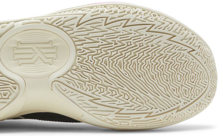 Nike Kyrie Low 5 Preservation