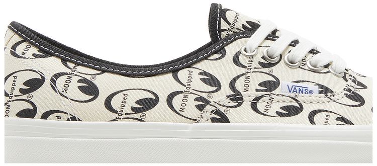 Mooneyes x Vans Authentic 44 DX Anaheim Factory   White