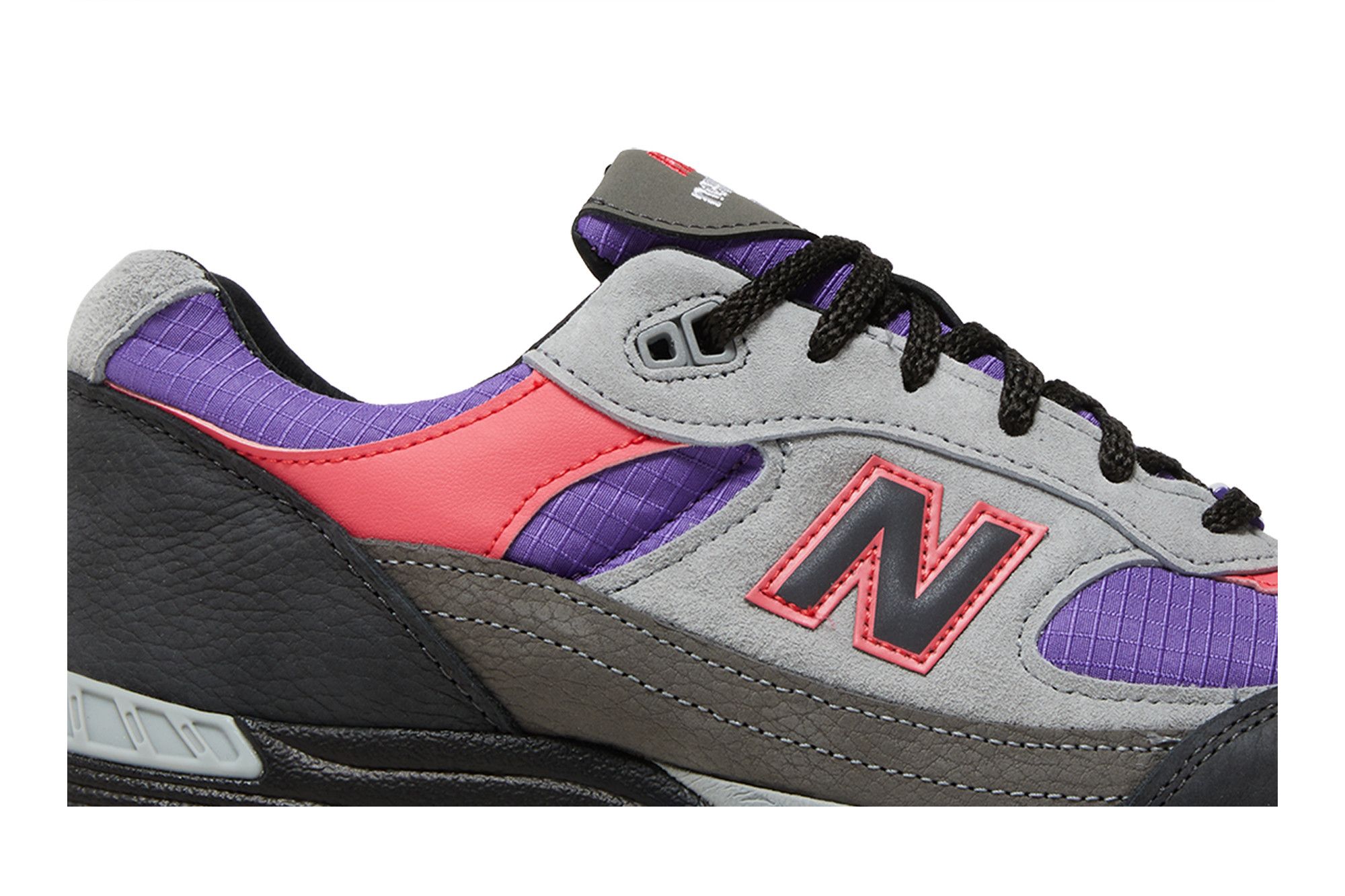 Buy Palace x 991 Made in England 'Black Ultra Violet