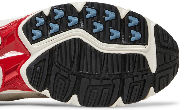 Highsnobiety x Mizuno Wave Rider 10 Duality Balance