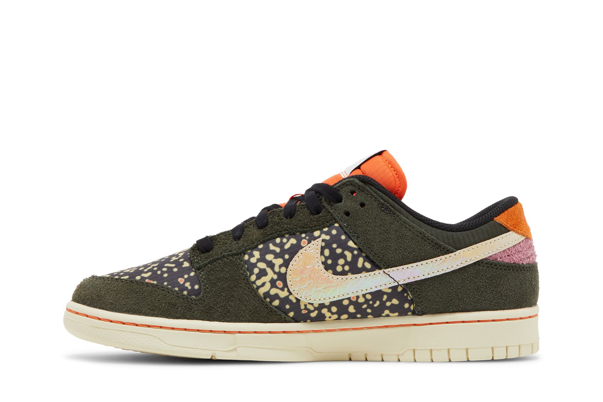 Trout nikes online