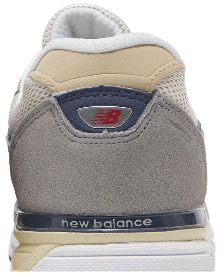 New Balance 990v4 Big Kid Grey Day 2023