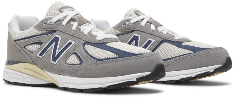 New Balance 990v4 Big Kid Grey Day 2023