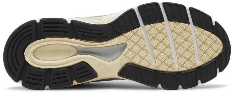 New Balance 990v4 Big Kid Grey Day 2023