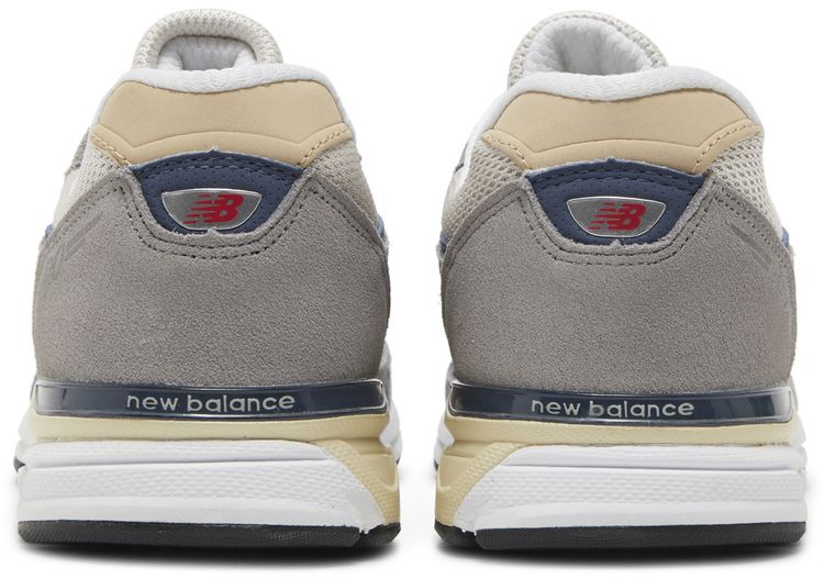 New Balance 990v4 Big Kid Grey Day 2023