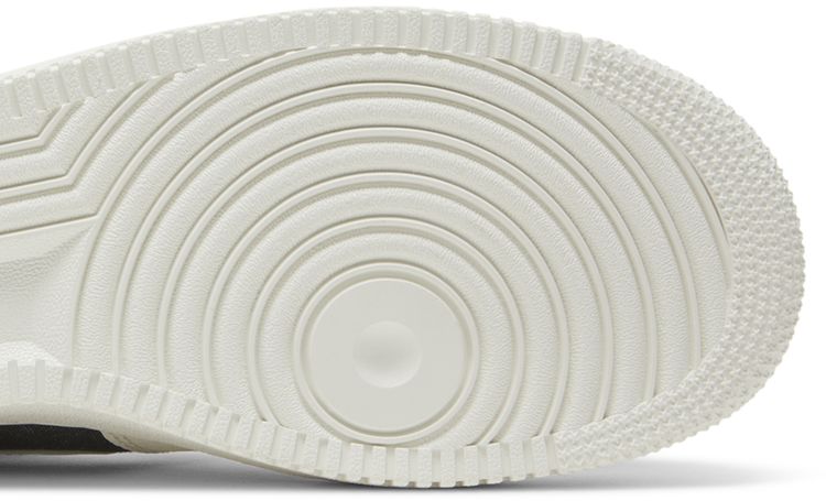 Nike Air Force 1 07 Designed Fresh