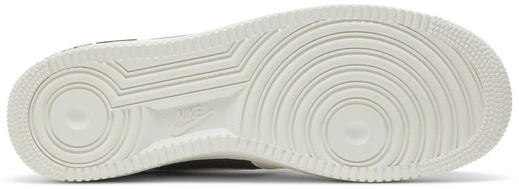 Nike Air Force 1 07 Designed Fresh