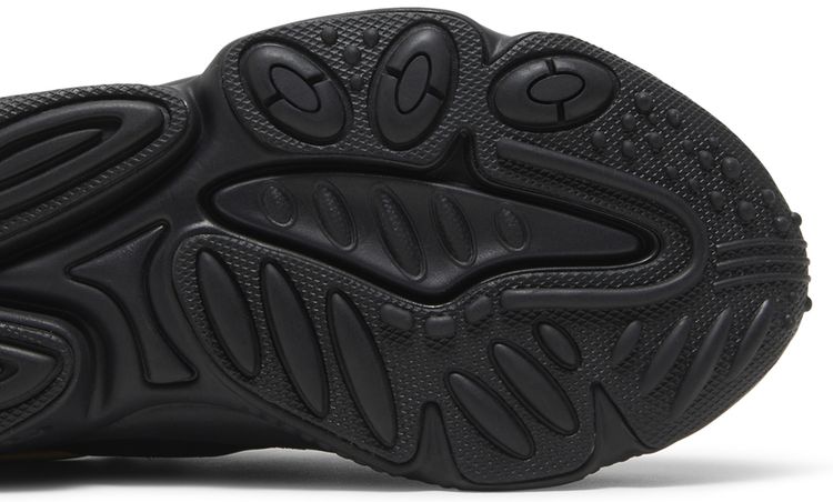 Wmns Ozweego Triple Black