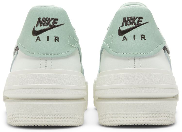 Nike Wmns Air Force 1 PLTAFORM Barely Green