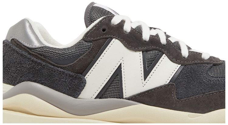 New Balance 5740 Magnet Sea Salt