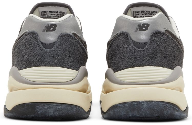 New Balance 5740 Magnet Sea Salt