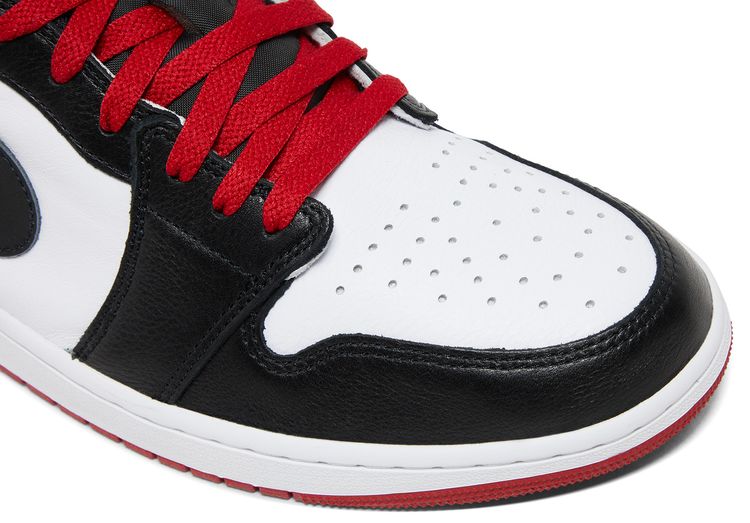 Air Jordan 1 Retro Low OG Black Toe