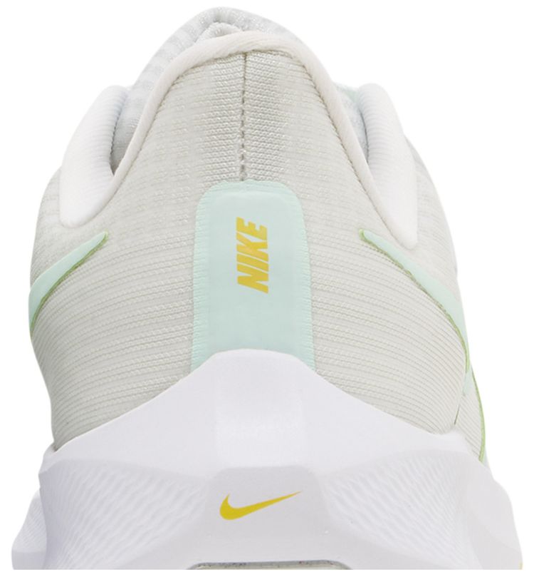 Nike Wmns Air Zoom Pegasus 39 Pure Platinum Barely Green