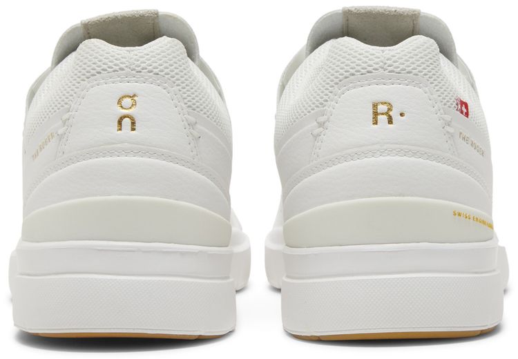 The Roger Centre Court White Gum